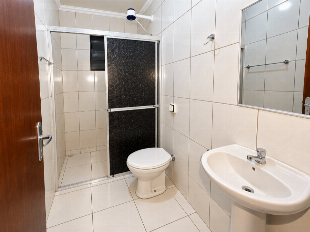 CASA À VENDA OU LOCAÇÃO | 3 QUARTOS SENDO 1 SUÍTE | JARDIM HIGIENÓPOLIS – MARINGÁ