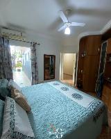 VENDO CASA TERRENO GRANDE!