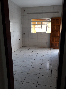 Casa com 3 Quartos (Suíte com Ar Condicionado)