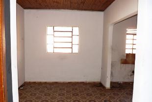 VENDE-SE CASA AV. COMERCIAL JD CASTELO SARANDI