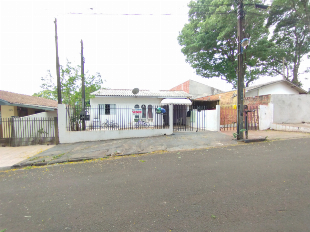Imagem do anuncio Duas casas no terreno/Comercial R$-235.000