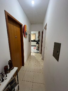 Oportunidade na Av. Danilo Massuia - Salão Comercial + Casa com 2 Quartos