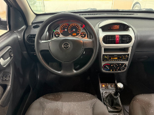 Chevrolet Corsa Premium 1.4 Flex Completo