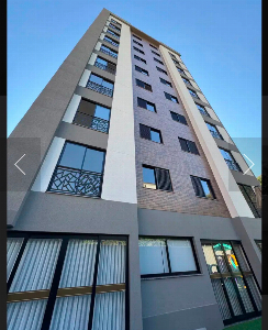Apartamento com 2 Quartos e 70 m² na Zona 07 - Maringá/PR
