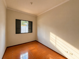 Casa com 3 Quartos, 120m² - Parque Industrial 200, Maringá/PR
