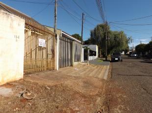 VENDE-SE CASA JD. PINHEIROS II PRÓX. AV. TUIUTI