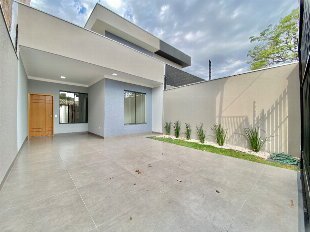 BELÍSSIMA CASA NO CONJUNTO ITAPARICA