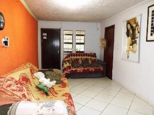 VENDE-SE CASA JD BATEL MARINGÁ PR