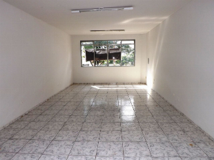 ALUGA-SE SALA SOBRE LOJA AV. TUIUTI PRÓX. MERCADO AMIGÃO