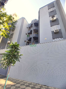 Ótimo Apartamento com 3 quartos - Zona 7