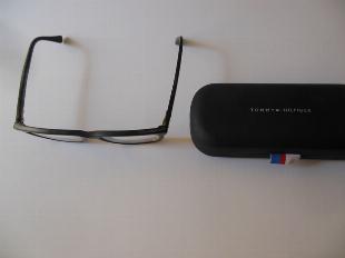 Armação Tommy Hilfiger