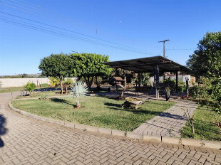 Terreno 740 metros em um lindo condomínio fechado