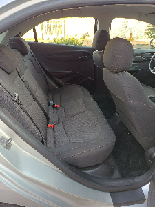Onix Lt 1.4 automático
