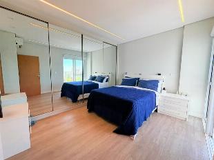 Cobertura Duplex Preço Baixo em Maringá com 3 Quartos sendo 1 Suíte - 03 Vagas paralelas - Condomínio com área de lazer completa
