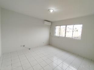APARTAMENTO COM 2 QUARTOS NA ZONA 7 PRA VENDA, MARINGÁ PR