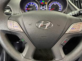 HYUNDAI HB20 COMFORT PLUS 2017 1.6 FLEX AUT. BAIXO KM