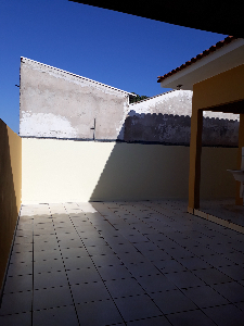 Casa com 3 Quartos (Suíte com Ar Condicionado)
