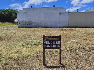 Vendo terreno. Otima Localização.