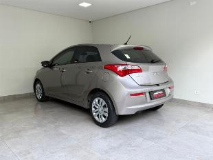 HYUNDAI HB20 COMFORT PLUS 2017 1.6 FLEX AUT. BAIXO KM