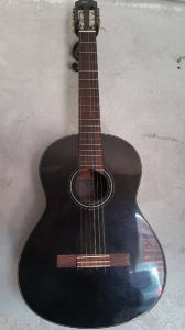 Imagem do anuncio Vendo Violão Yamaha C 40 Acústico usado. Está em ótimo estado.