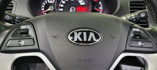 Kia Picanto 2013 1.0 Flex Aut. Completo Bem Conservado